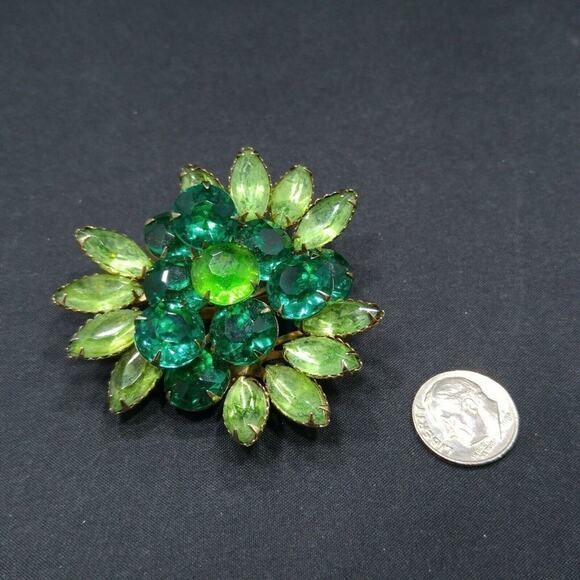 Vintage Green Rhinestone Brooch, 3D Flower, Riveted Prong Set, 1950s, 2 1/8" In - Picture 8 of 10